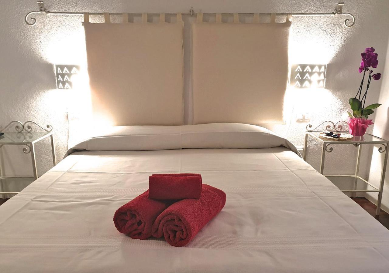 The Templars Guesthouse Santu Lussurgiu Esterno foto